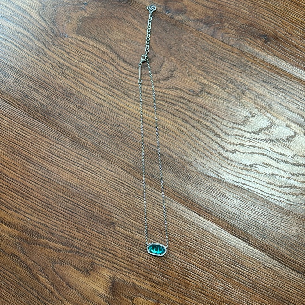 Kendra Scott Necklace